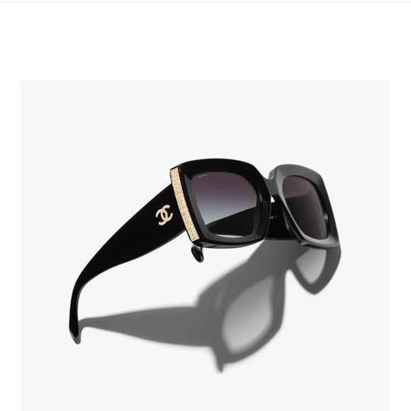 CHANEL RECTANGLE SUNGLASSES - Picture 9 of 10